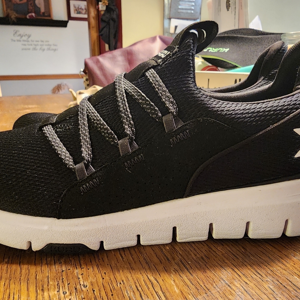 Kuru Flex Slip On Black Athletic Sneakers